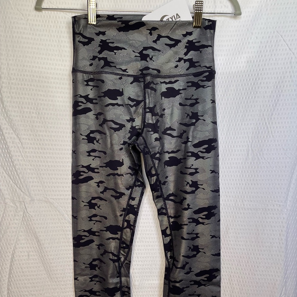 Silver Camo Supreme Hi-Rise 7/8 24”